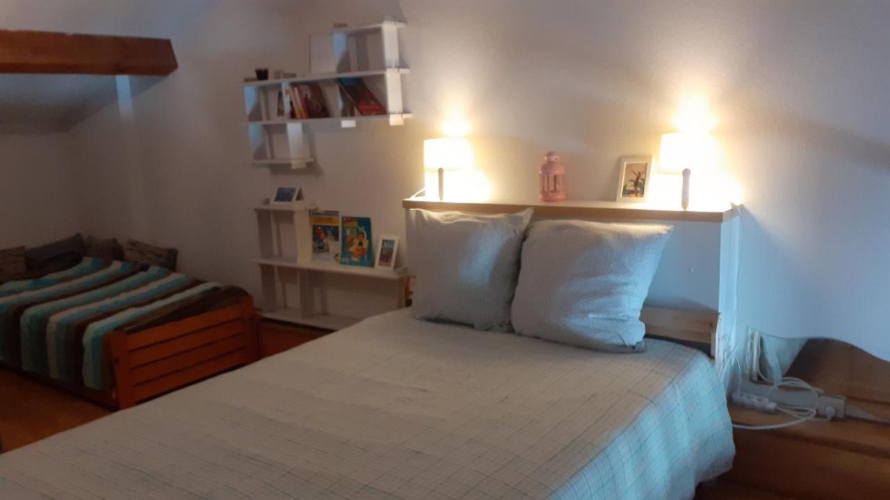 Appartement Terrasse Vue Mer, Plage Gorguette A 1 Minute A Pied, Wifi,Clim Parking Collectif Sanary-sur-Mer Exterior photo